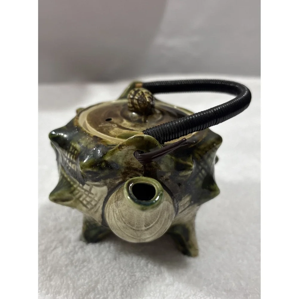 Vintage Japan Majolica Florida Green Conch Shell Teapot Small